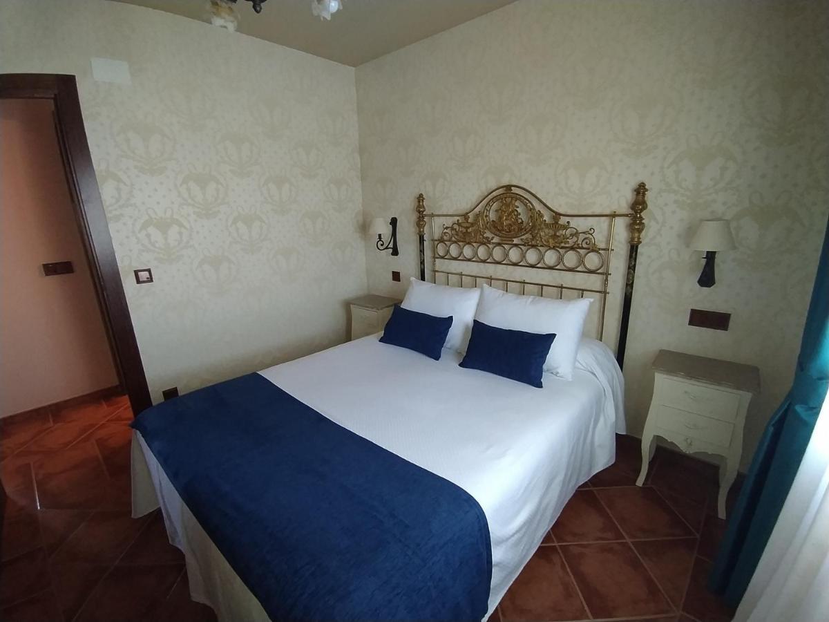 Hotel Rural El Nogal Madrona Buitenkant foto